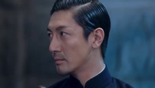 老毕变围观群众