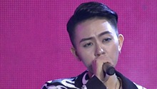 张晓钰化身深情女少年告白粉丝