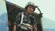 张蓝心高空悬挂遭“刁难”