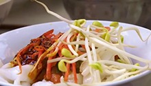 一想起热面皮 可以立马奔回家