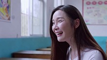 陈新豫帮吴老师修钢琴