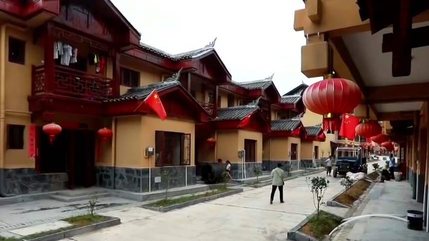 湖南发展成就巡礼·脱贫攻坚篇 凤凰：后续帮扶暖人心