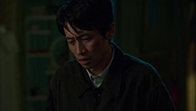 袁午为保护杨莫与许安正打起来