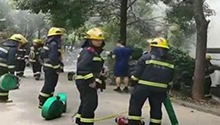 长沙：疑似高空抛烟头引发火情