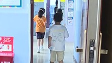 两栋高层住宅楼有28家托管 业主连连叫苦