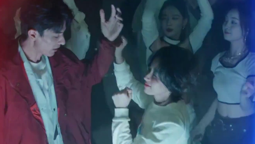 杭州女舞神闪亮登场
